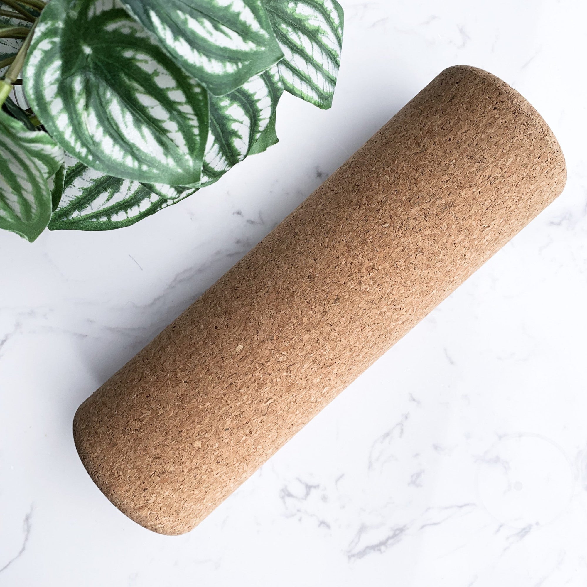 Foam roller made of organic cork